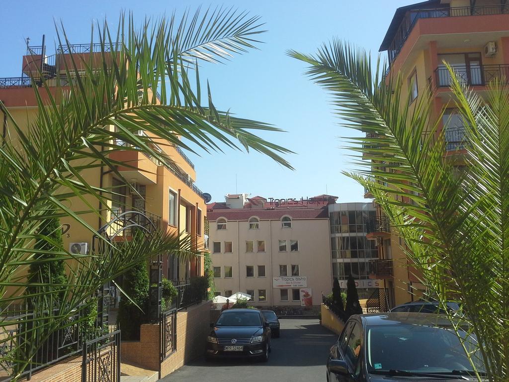 Tropics Hotel Sveti Vlas Exterior foto