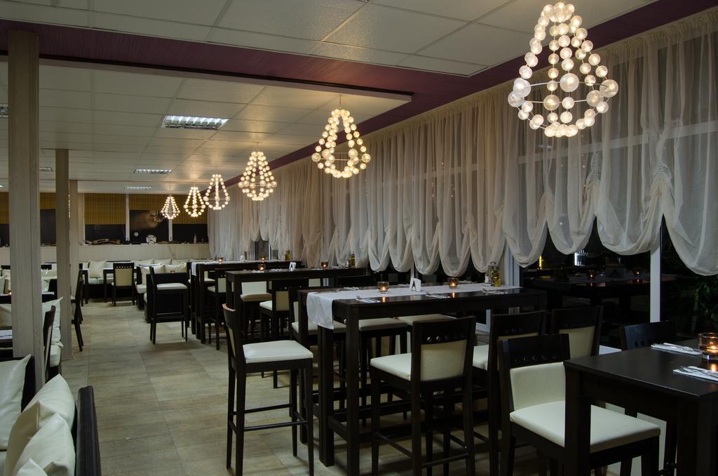 Tropics Hotel Sveti Vlas Exterior foto