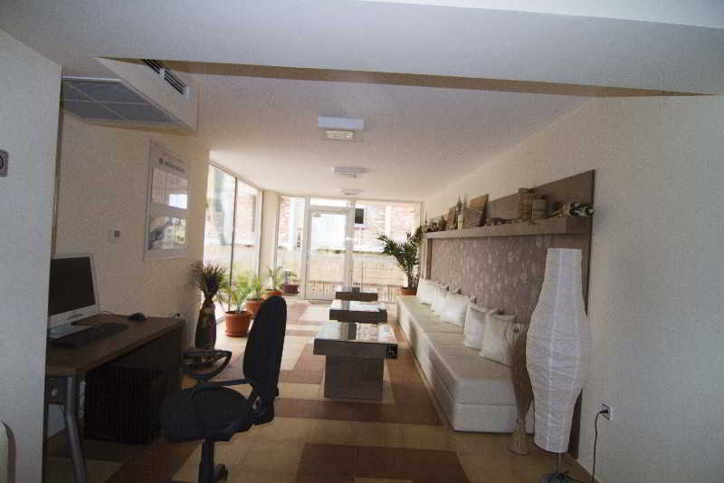 Tropics Hotel Sveti Vlas Exterior foto